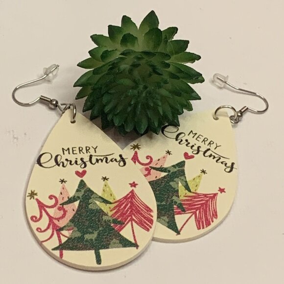 Christmas Earring, Christmas Tree Earring, Holiday Earring, Gift Idea, Tree - Picture 1 of 6